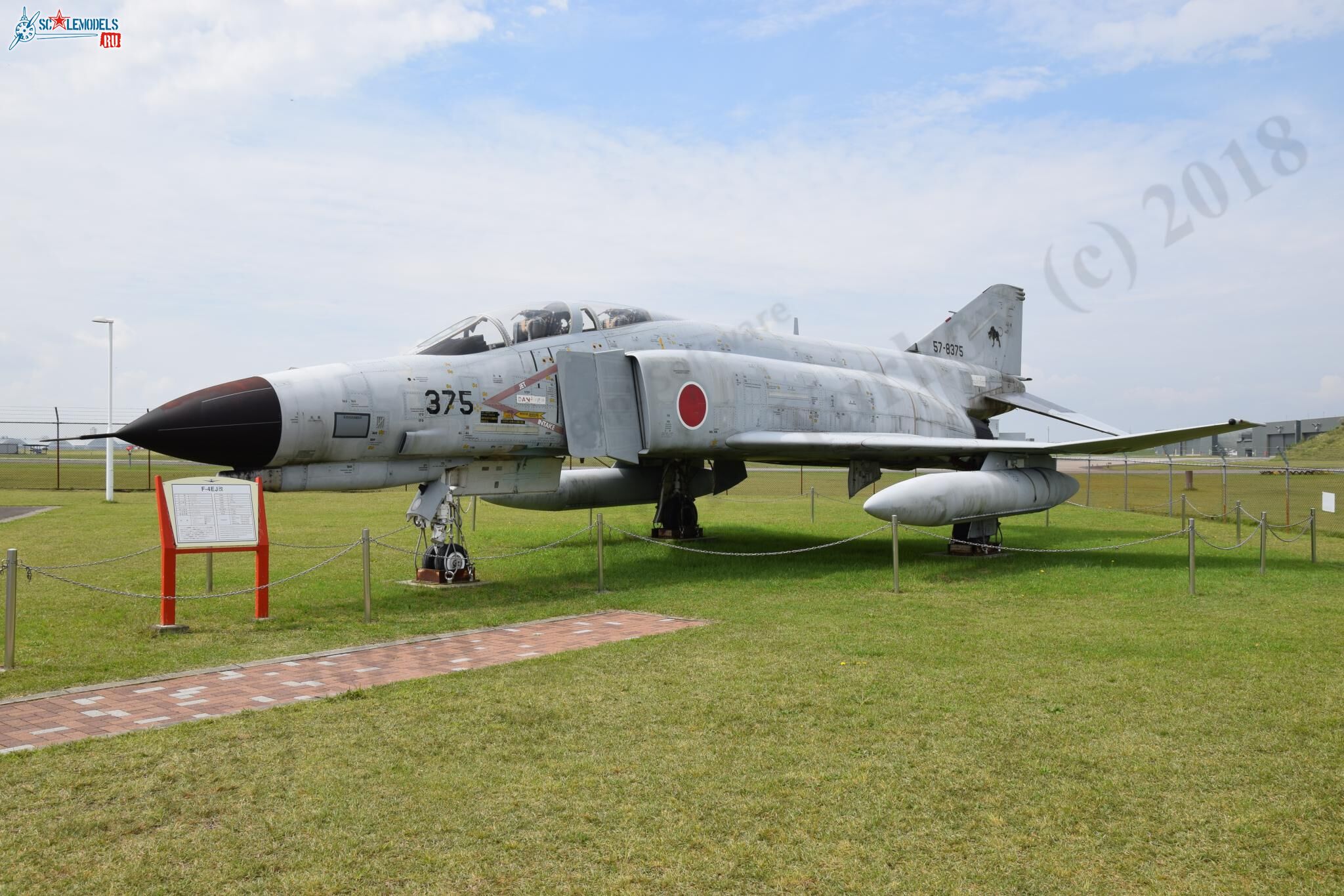 F-4EJKai_Misawa_15.jpg