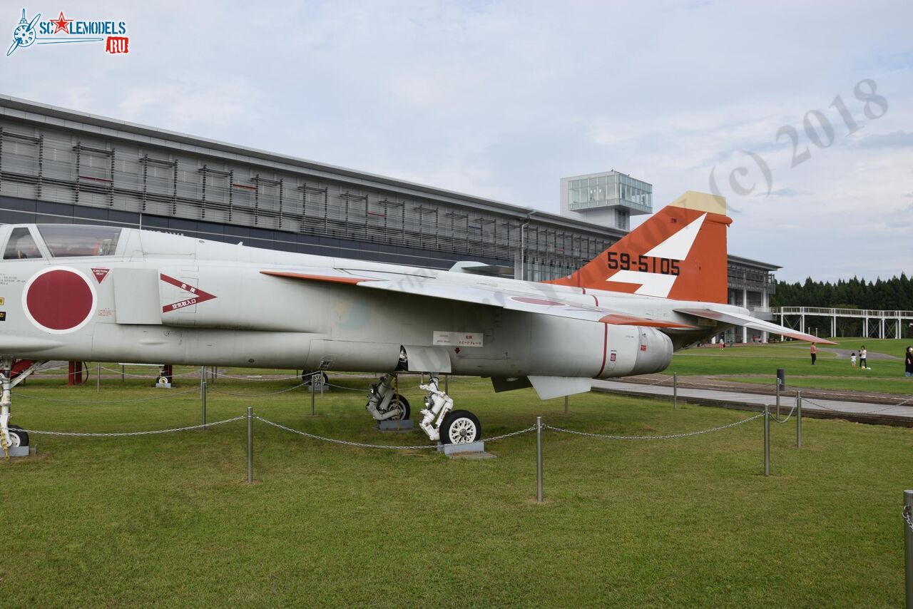 T-2_59-5105_Misawa_33.jpg
