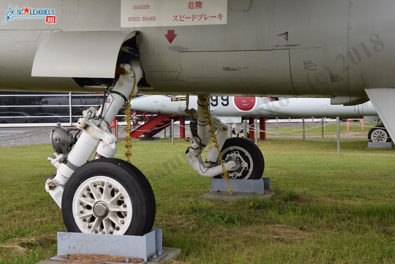 T-2_59-5105_Misawa_79.jpg