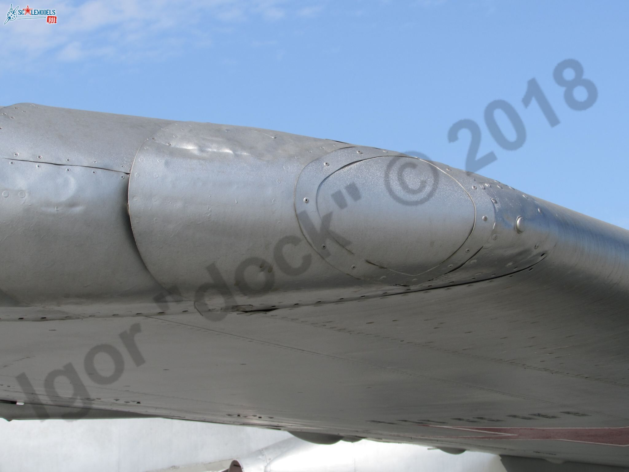 Tu-16LL_8.jpg