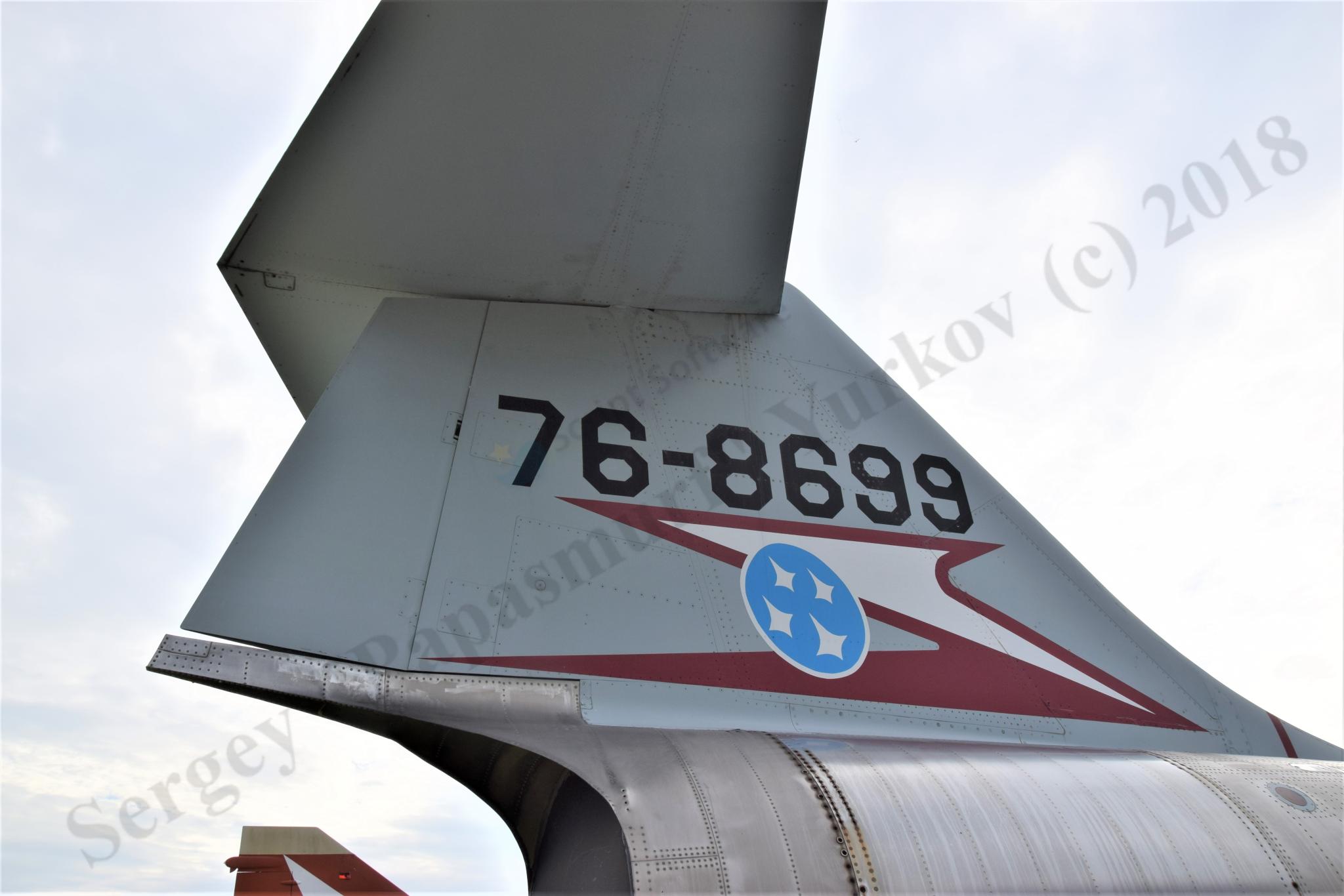 F_104J_76-8699_Misawa_34.jpg