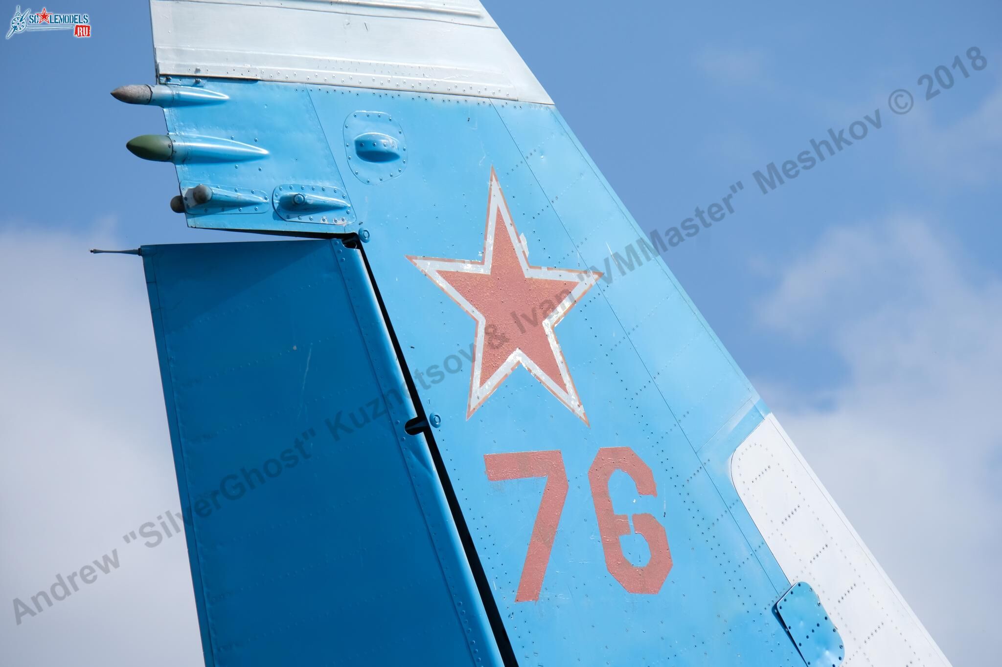 Su-27_Bologoe_112.jpg