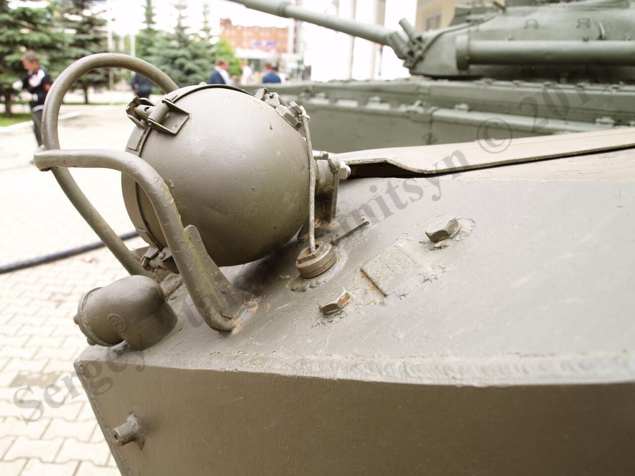 BMP-1_14.jpg