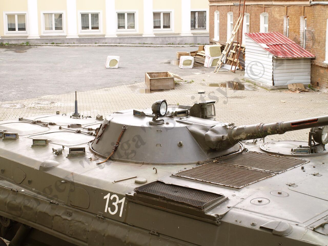 BMP-1_93.jpg