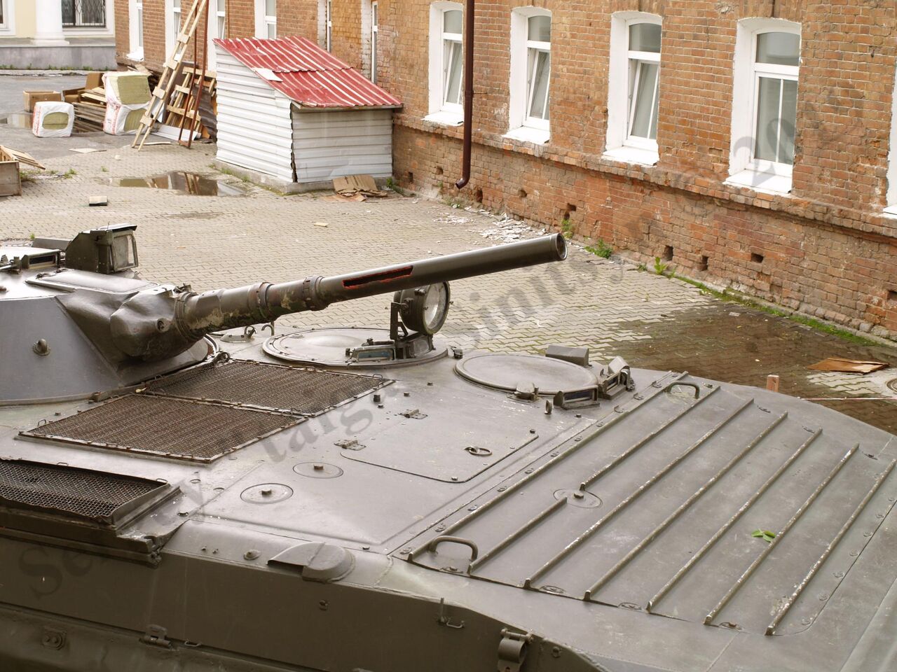 BMP-1_94.jpg