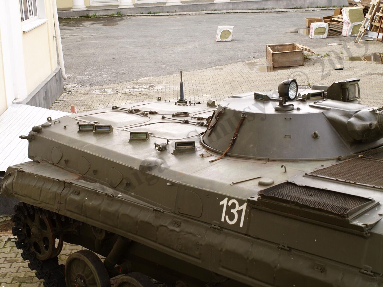 BMP-1_95.jpg