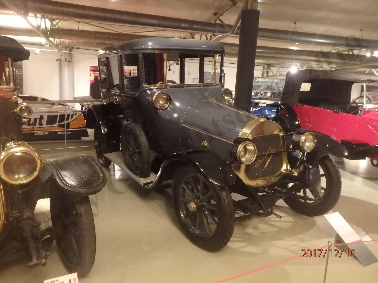 LeMans_museum_62.jpg