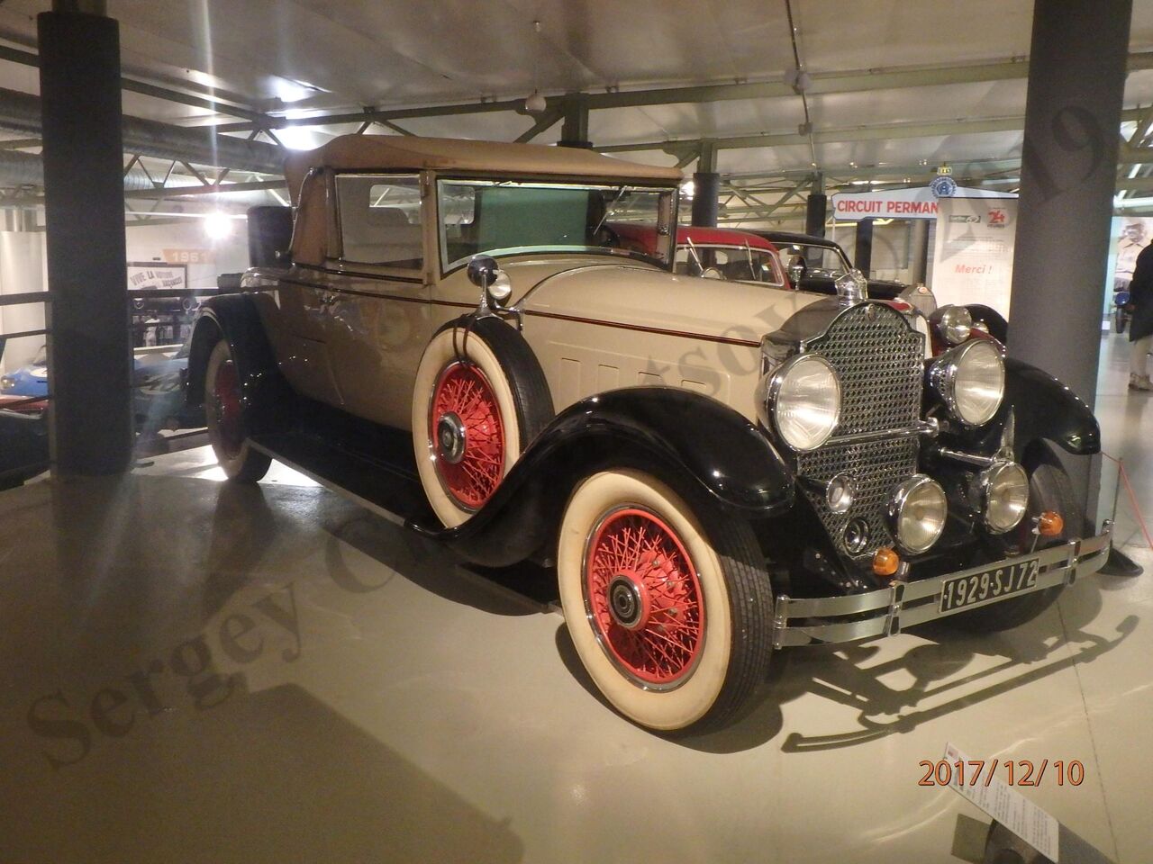 LeMans_museum_9.jpg