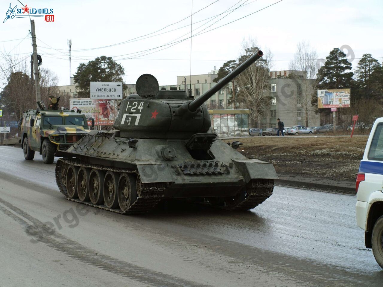 Yekaterinburg_victory_day_parade_repetiotion_2018_0.jpg