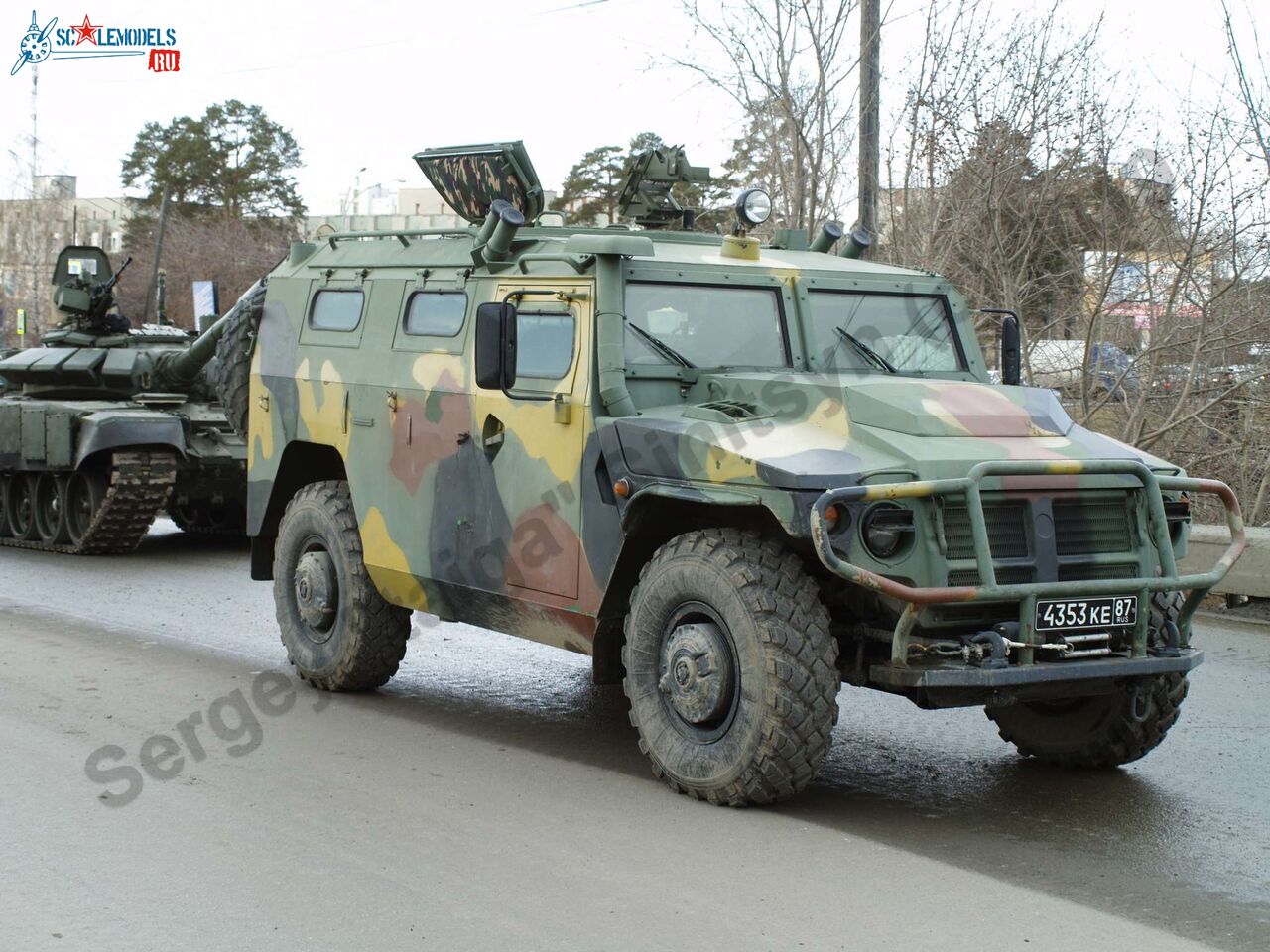 Yekaterinburg_victory_day_parade_repetiotion_2018_14.jpg