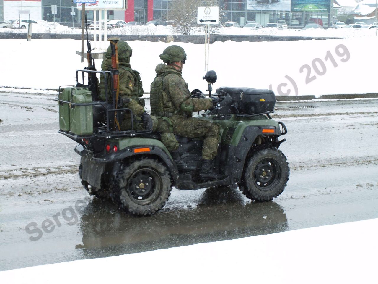 Yekaterinburg_victory_day_parade_repetiotion_2018_260.jpg