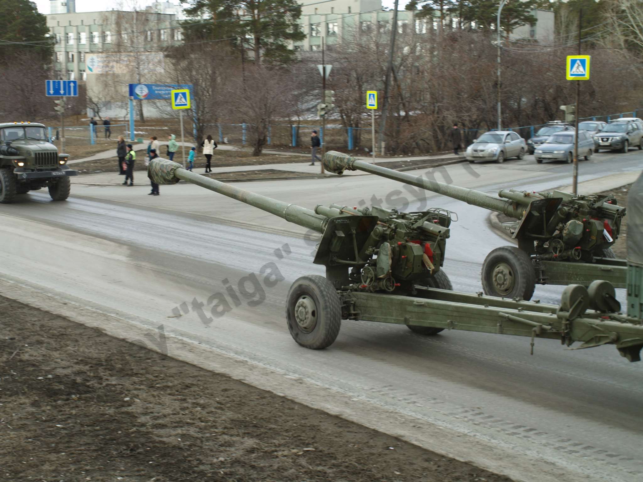 Yekaterinburg_victory_day_parade_repetiotion_2018_37.jpg