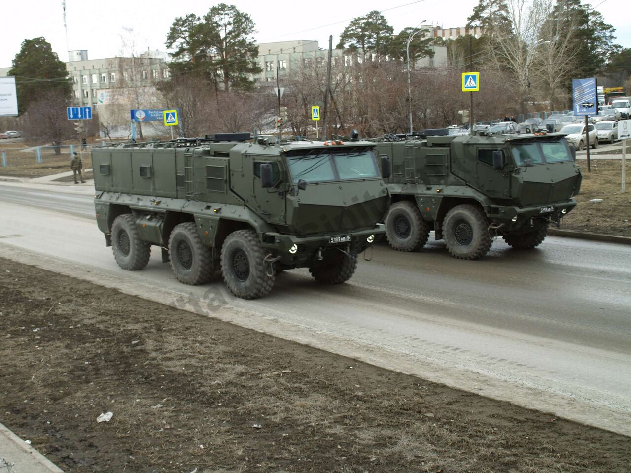 Yekaterinburg_victory_day_parade_repetiotion_2018_74.jpg