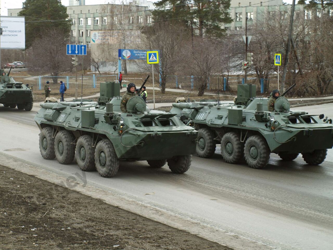 Yekaterinburg_victory_day_parade_repetiotion_2018_79.jpg