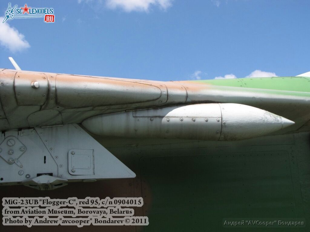 mig-23ub_add_0011.jpg