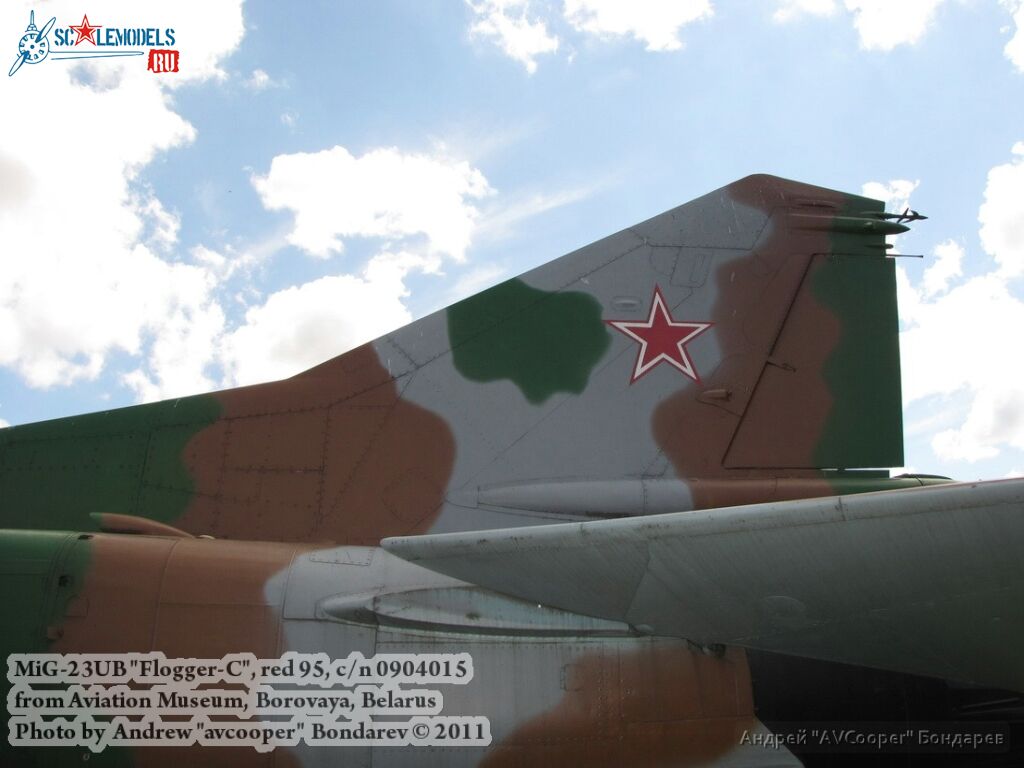 mig-23ub_add_0023.jpg