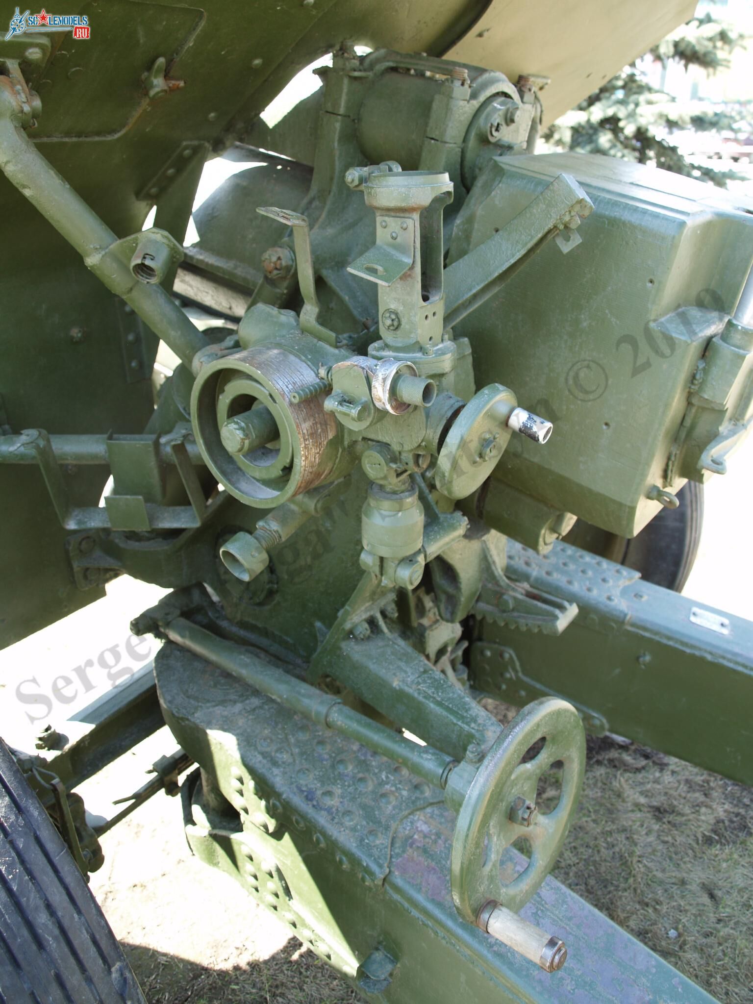 M-30_gun_12.jpg