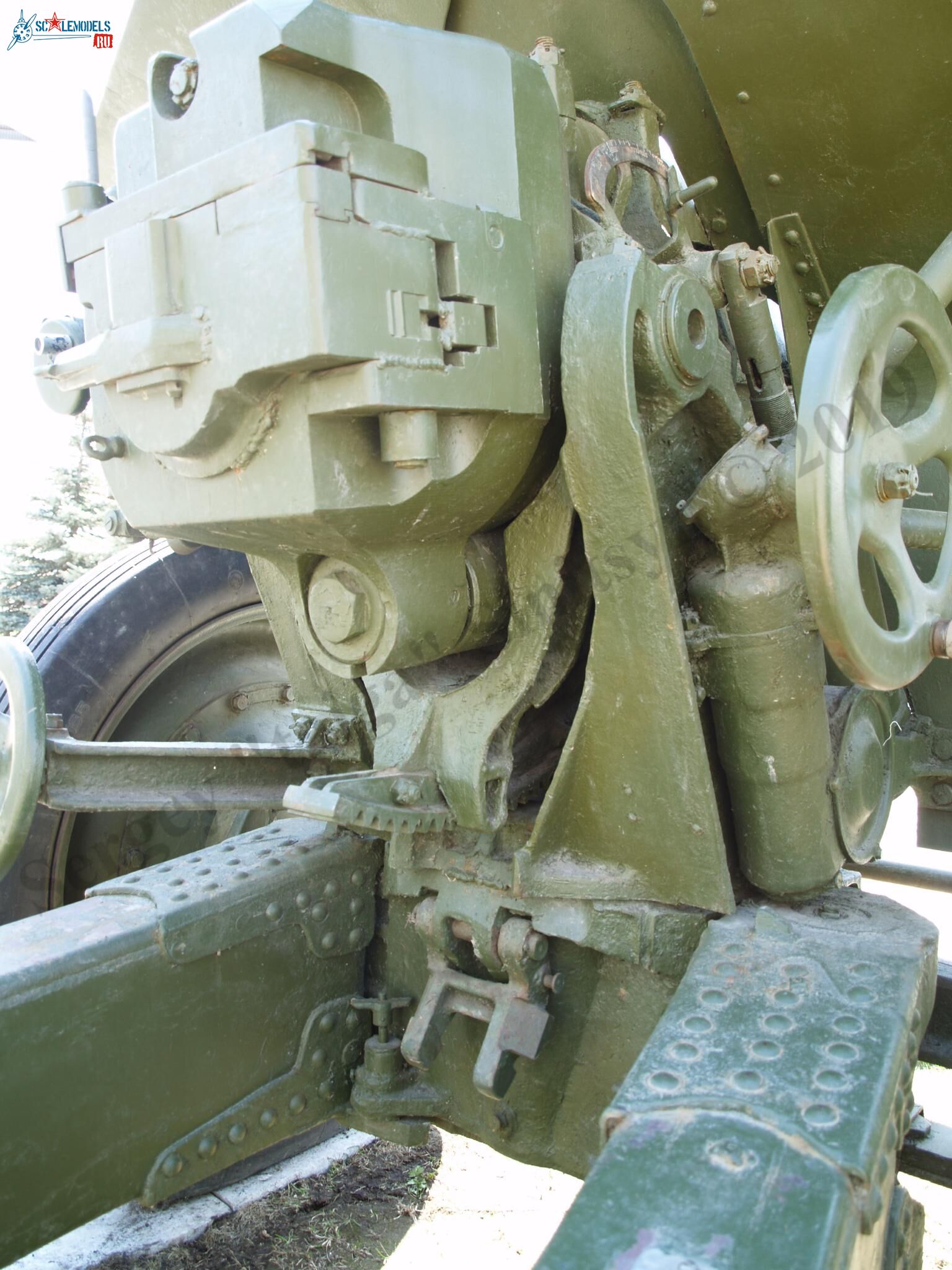 M-30_gun_41.jpg