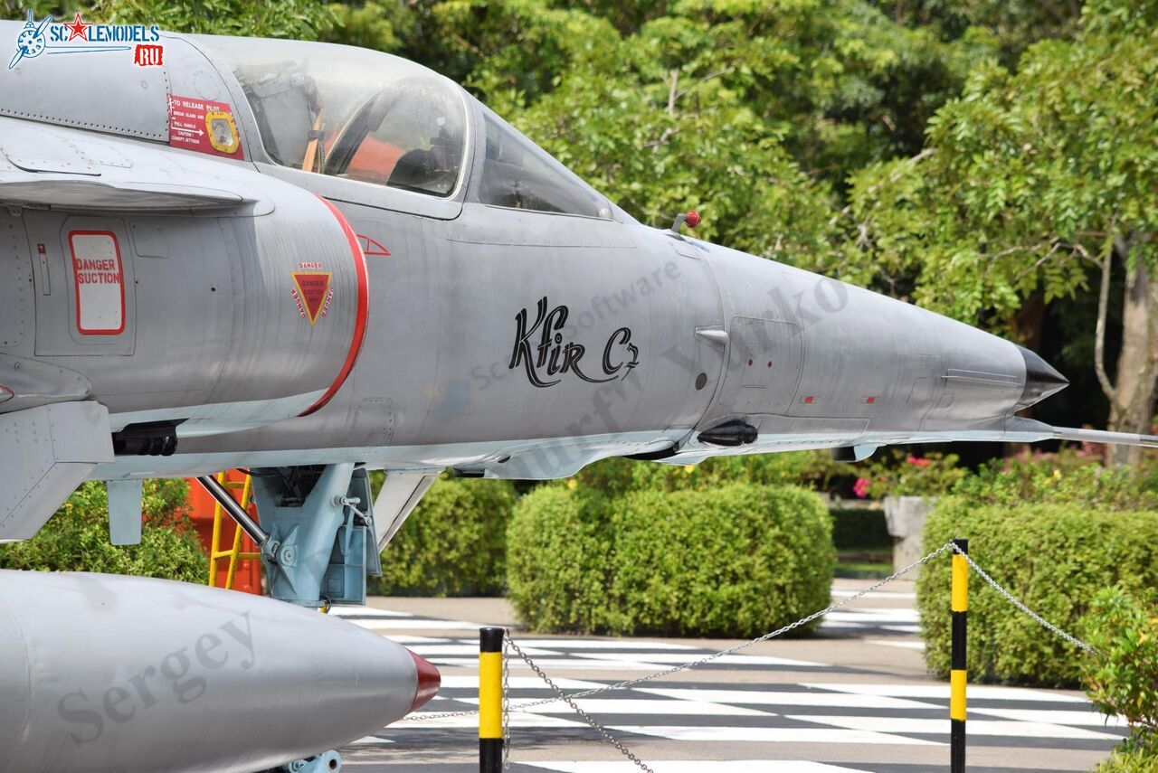 Kfir_C7_CF-721_Ratmalana_283.jpg