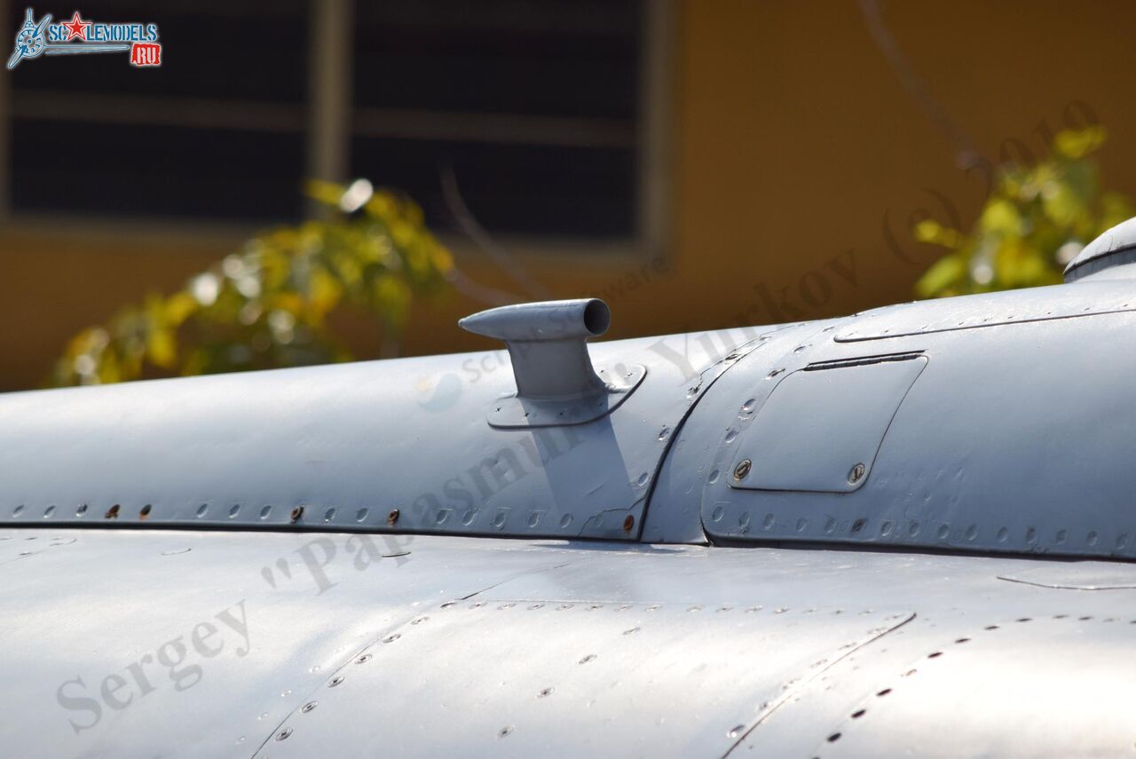 Kfir_C7_CF-721_Ratmalana_52.jpg