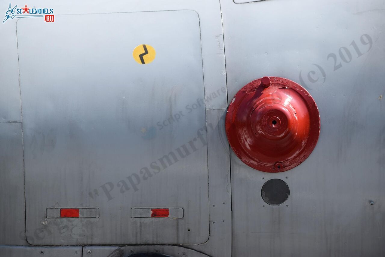 Kfir_C7_CF-721_Ratmalana_672.jpg