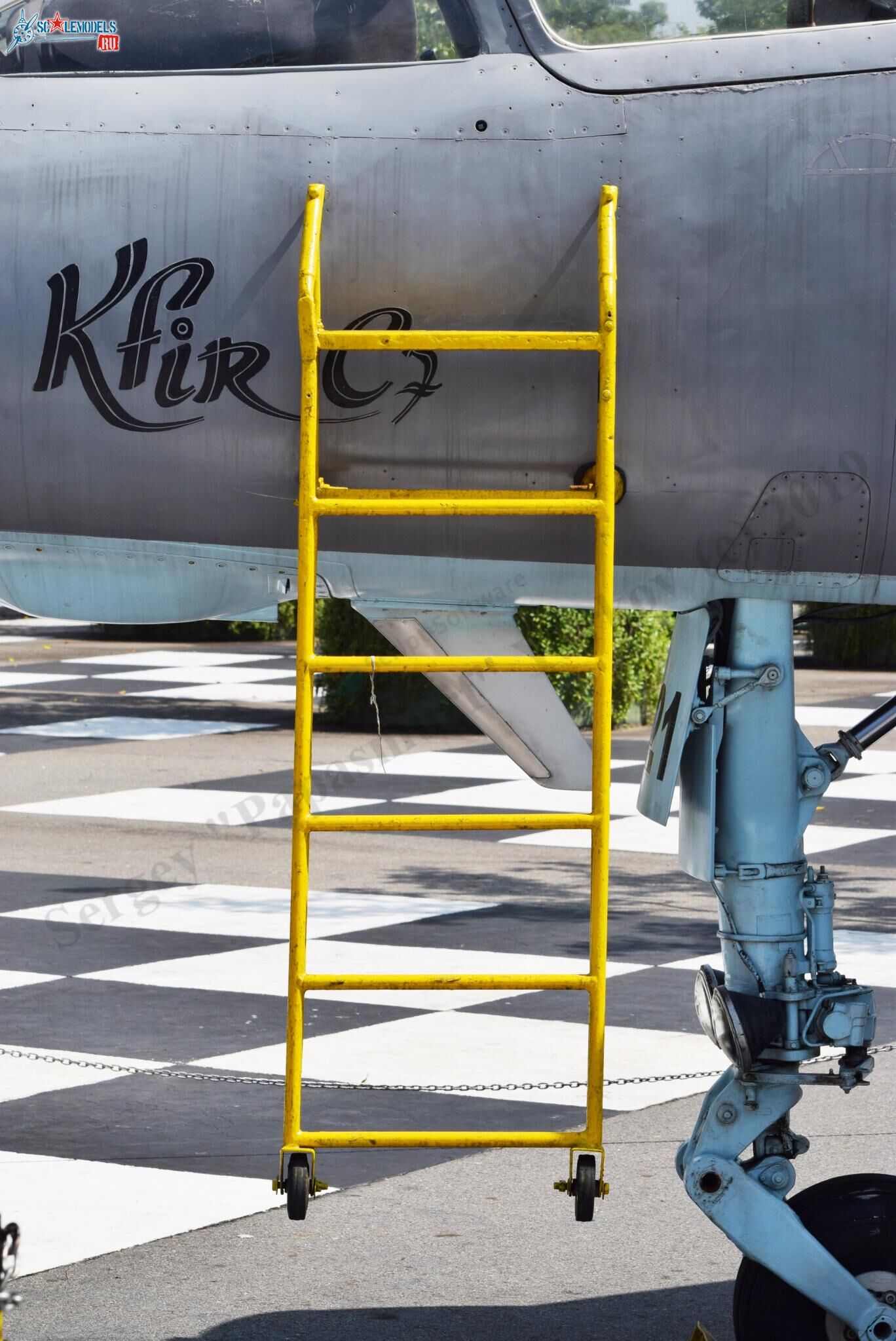 Kfir_C7_CF-721_Ratmalana_675.jpg