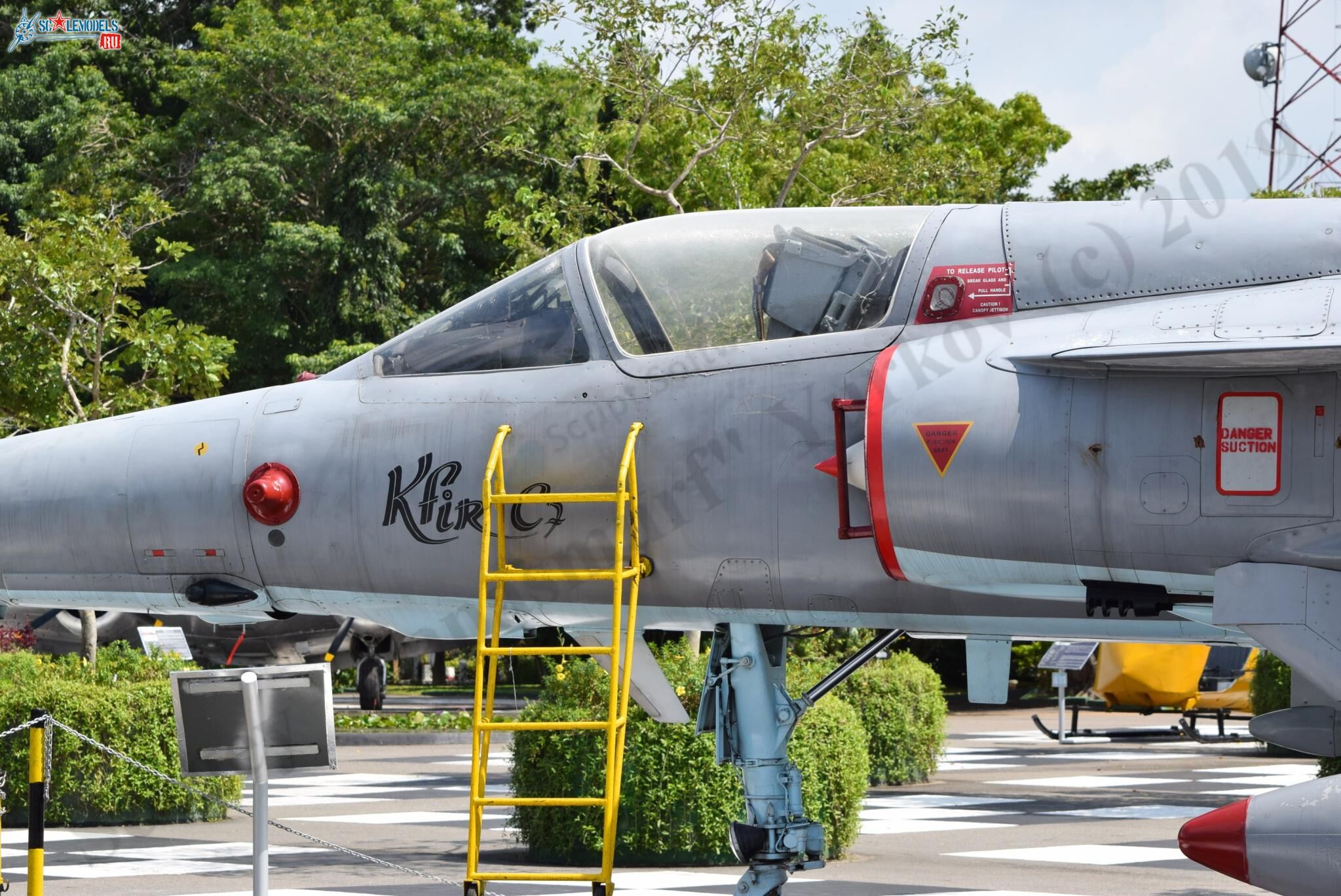 Kfir_C7_CF-721_Ratmalana_290.jpg