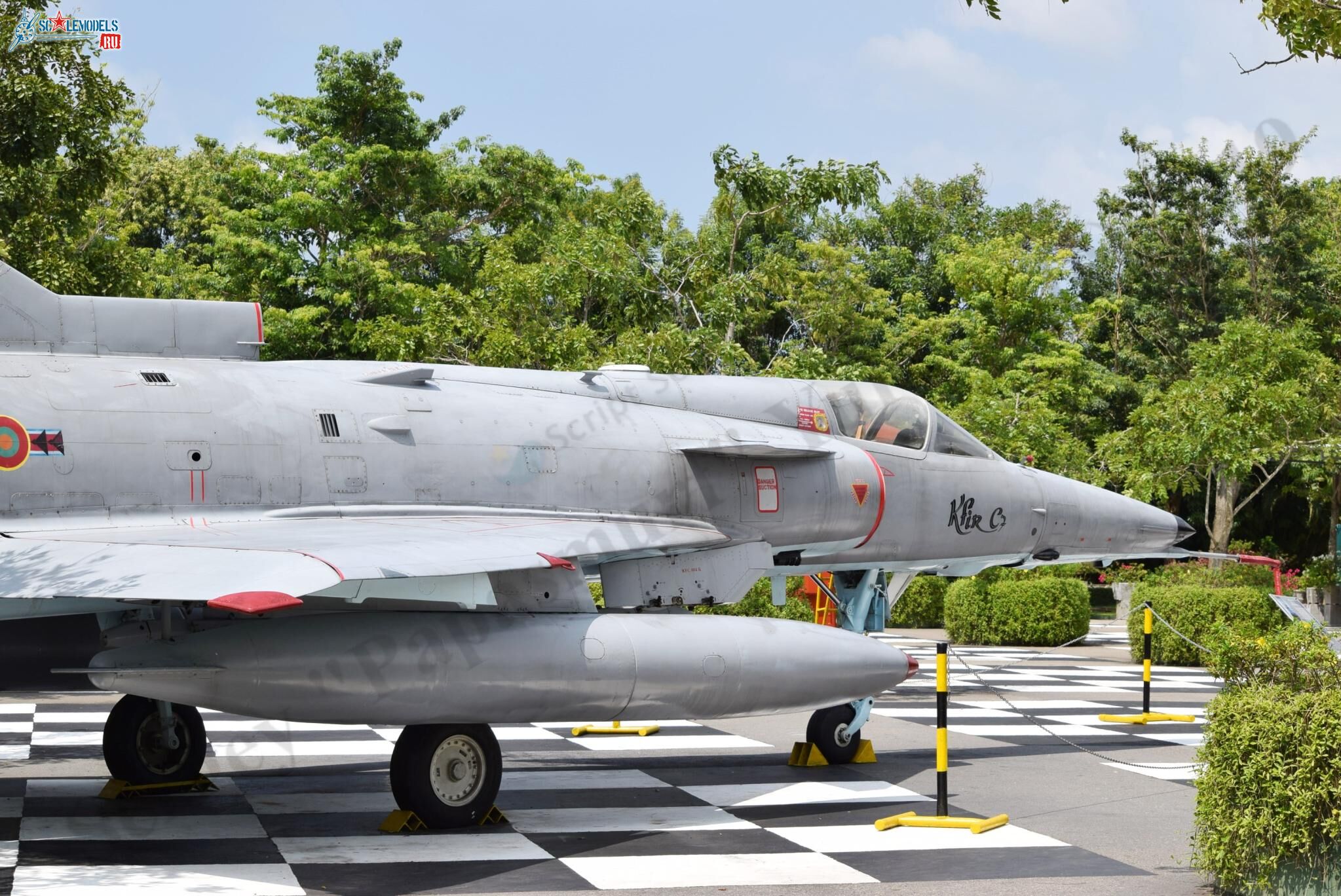 Kfir_C7_CF-721_Ratmalana_278.jpg