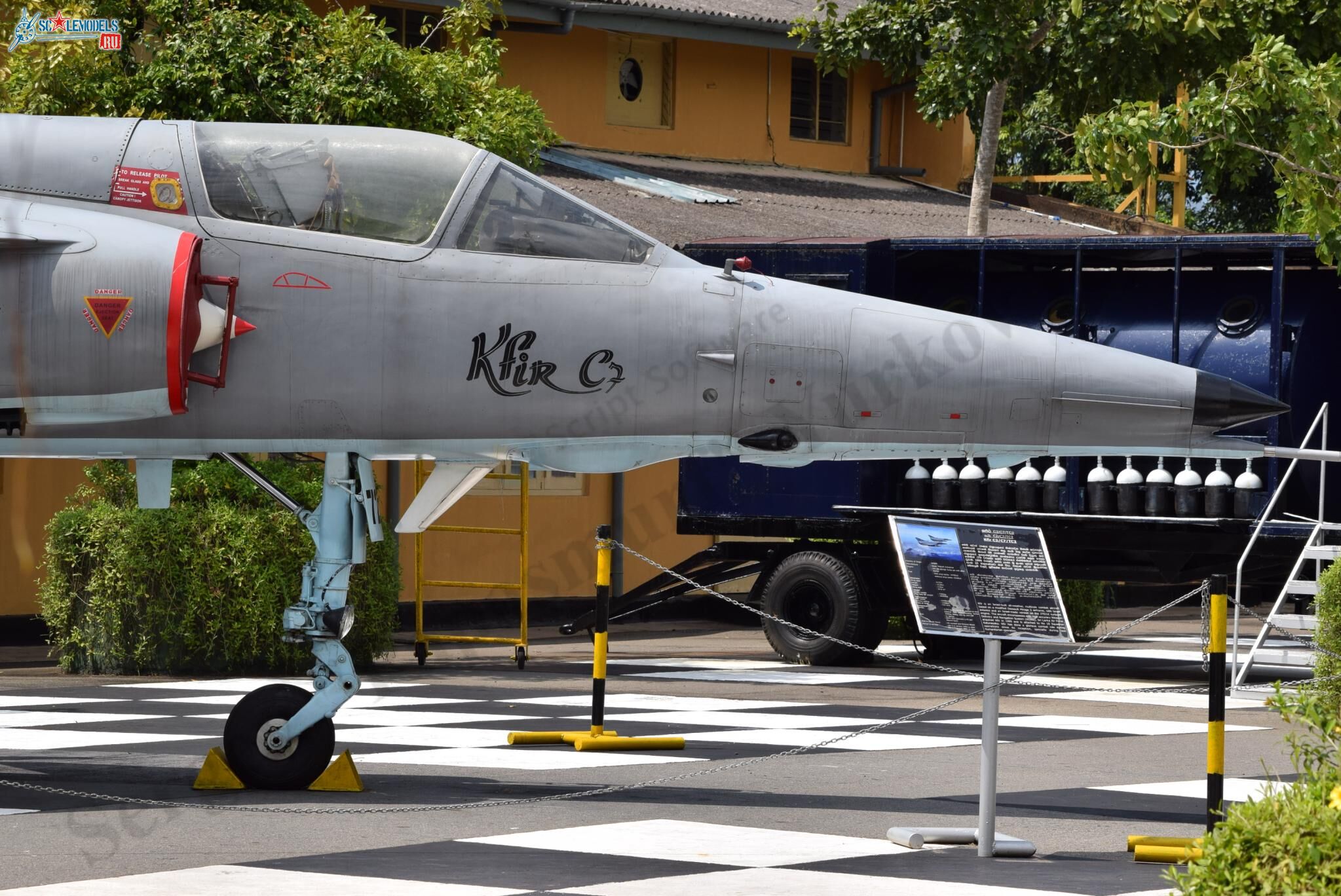 Kfir_C7_CF-721_Ratmalana_275.jpg