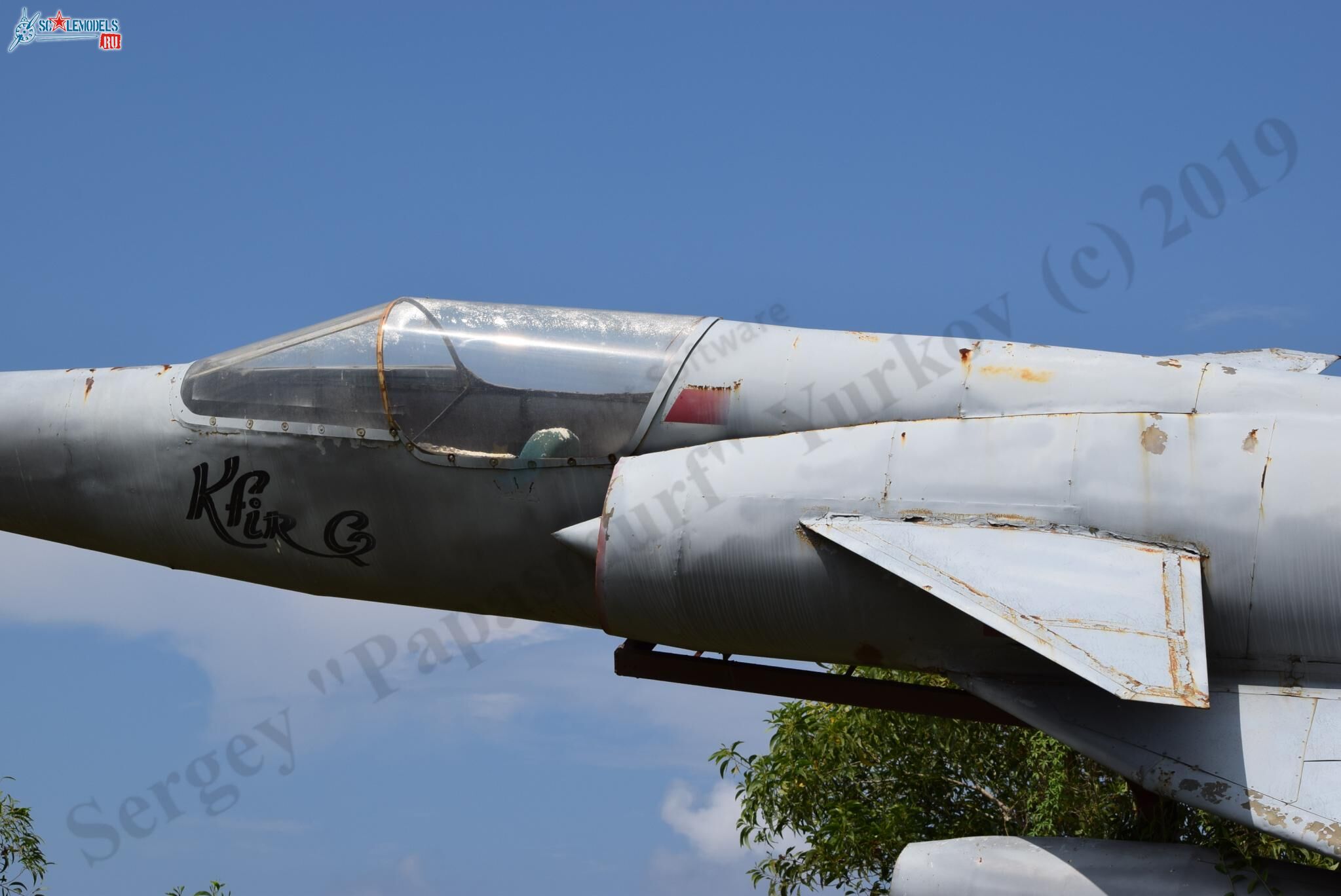 Kfir_C2_CF-712_Ratmalana_97.jpg