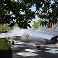 Mig-17F_CF-905_Ratmalana_3.jpg