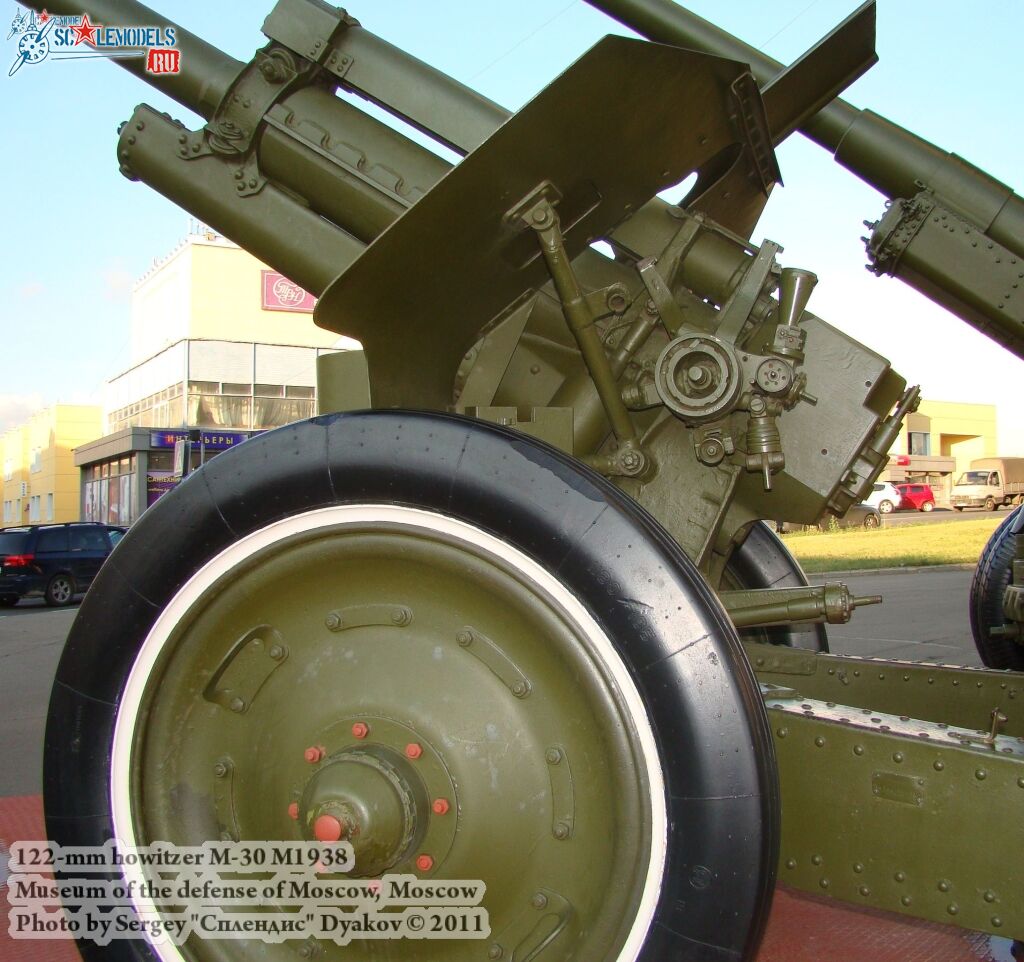 m-30_howitzer_0002.jpg