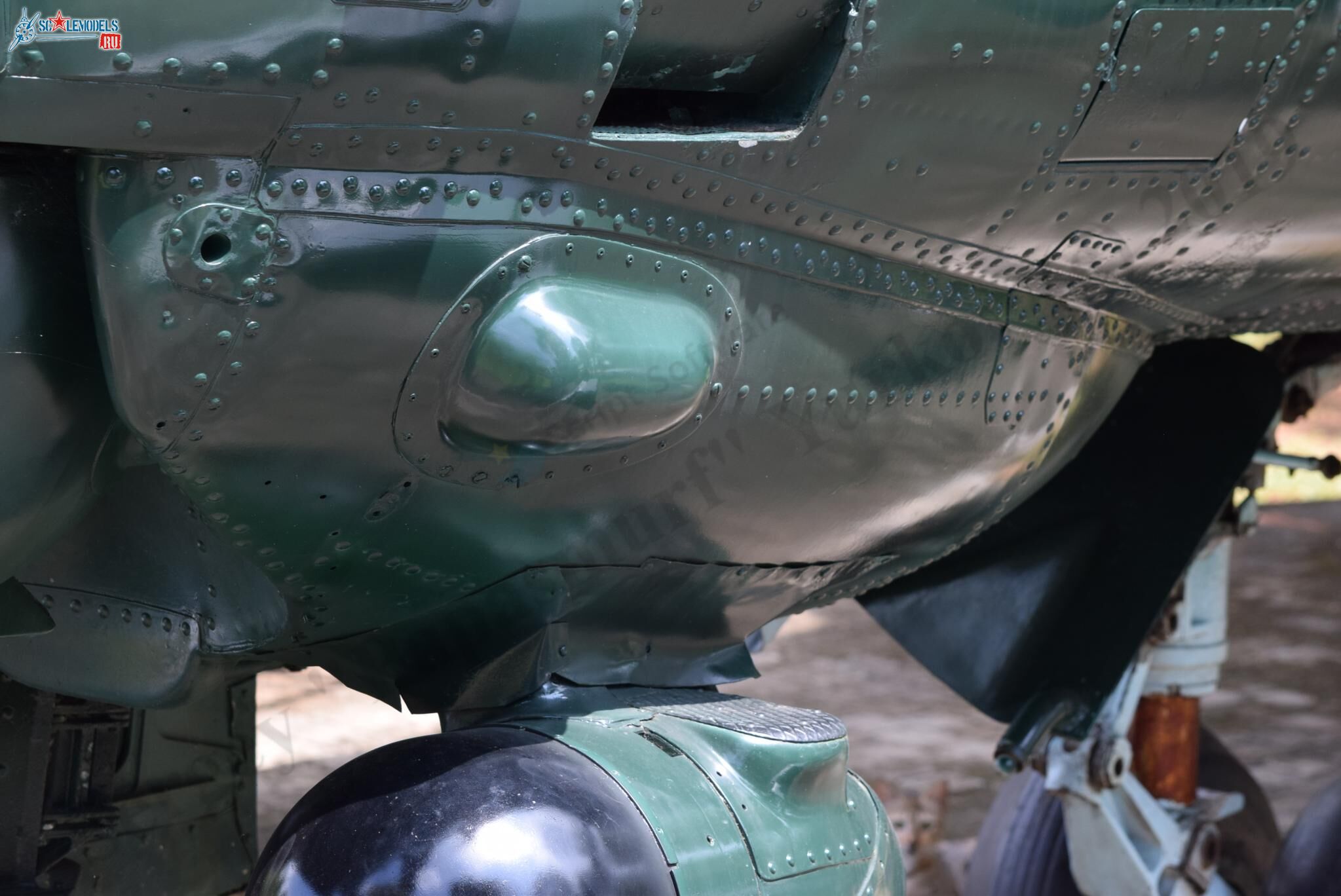Mi-24V_CH-615_Ratmalana_67.jpg