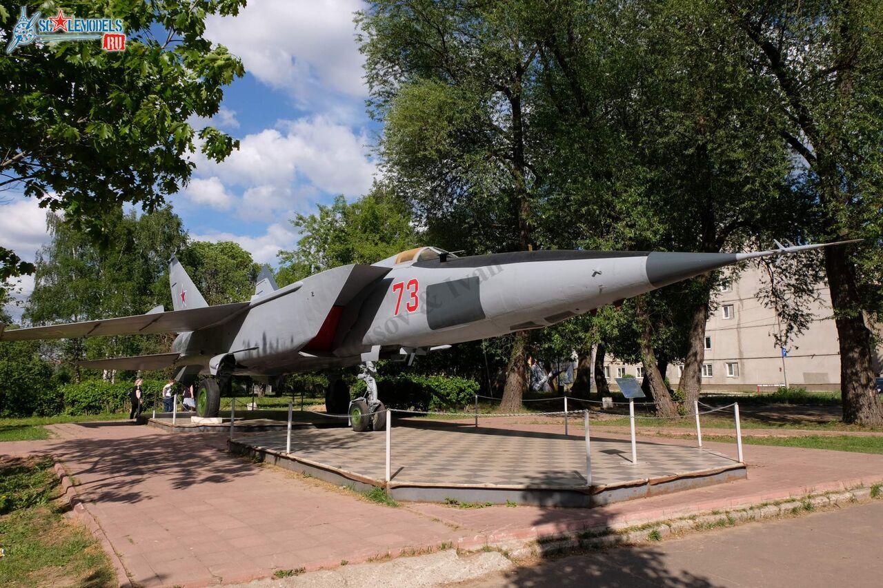 MiG-25RBSh_0.jpg