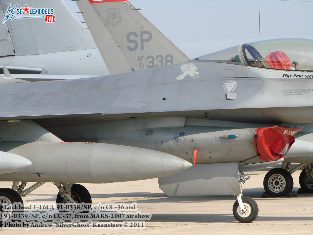 f-16cj_0002.jpg