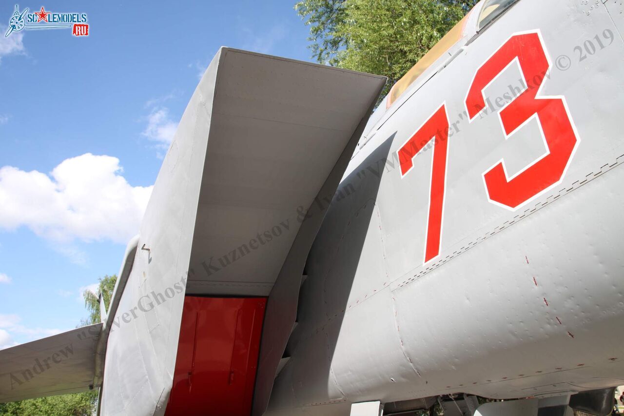 MiG-25RBSh_1170.jpg