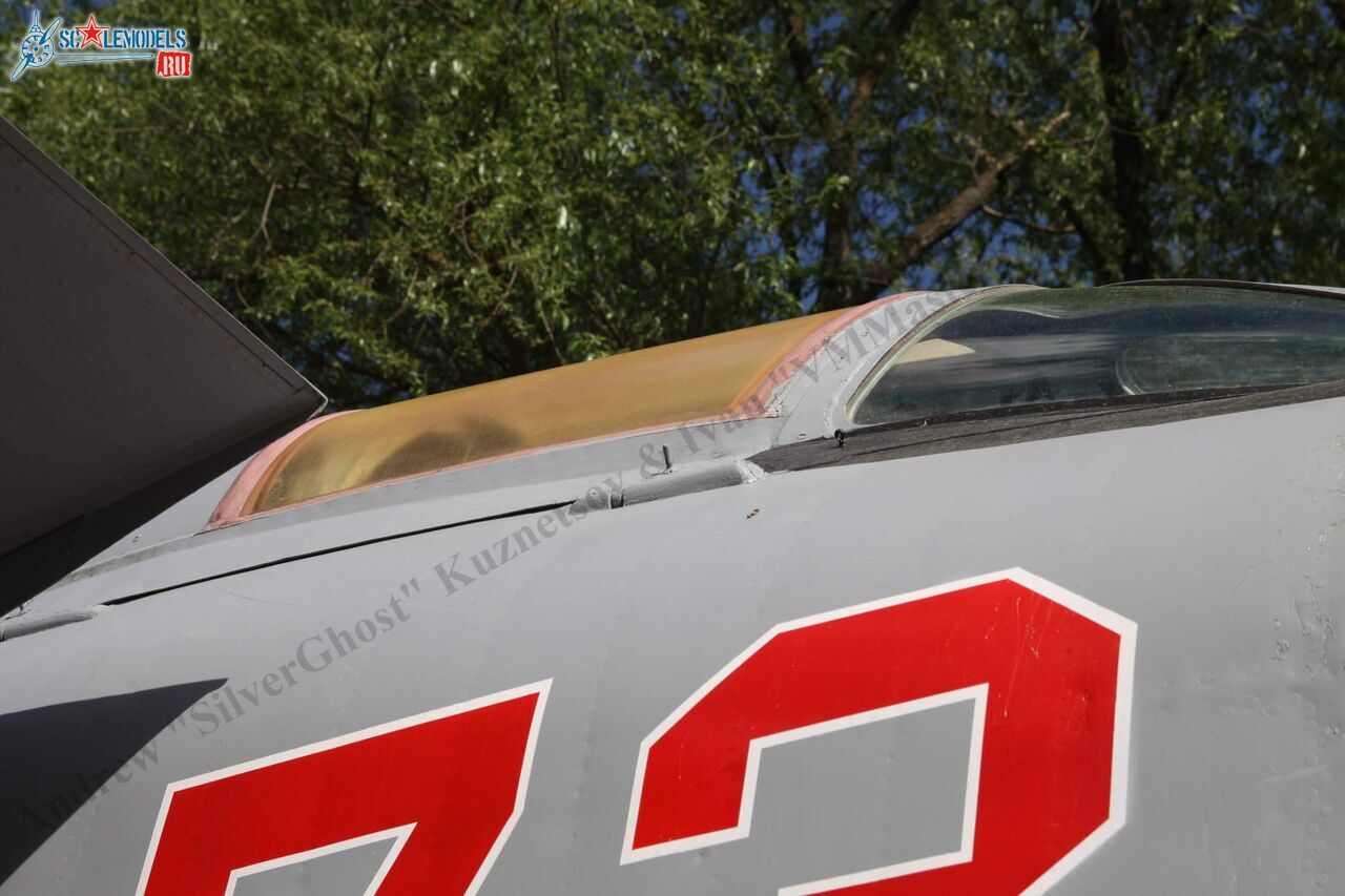 MiG-25RBSh_1179.jpg