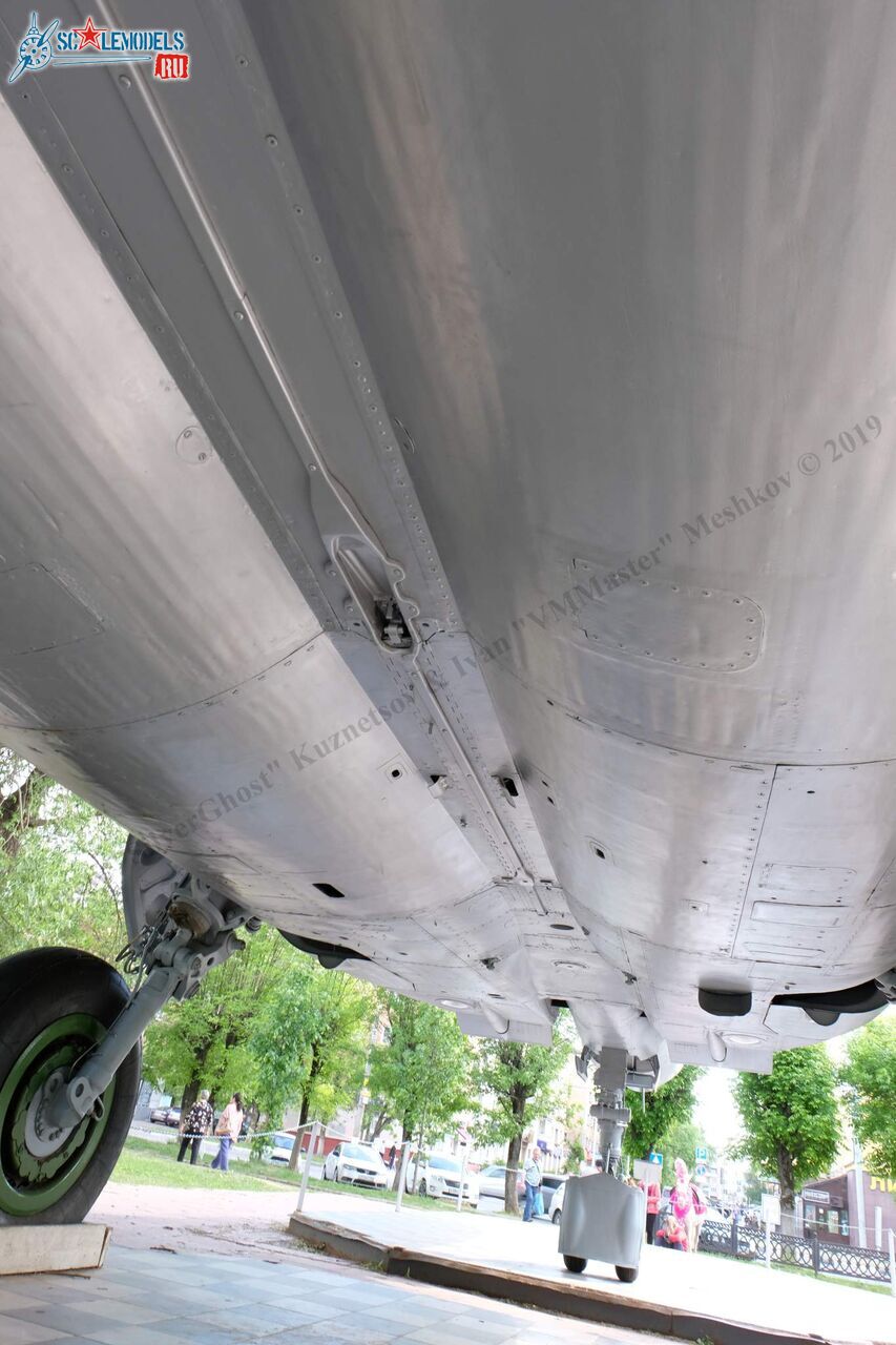 MiG-25RBSh_127.jpg