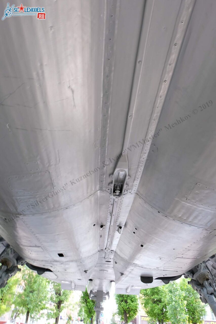 MiG-25RBSh_130.jpg