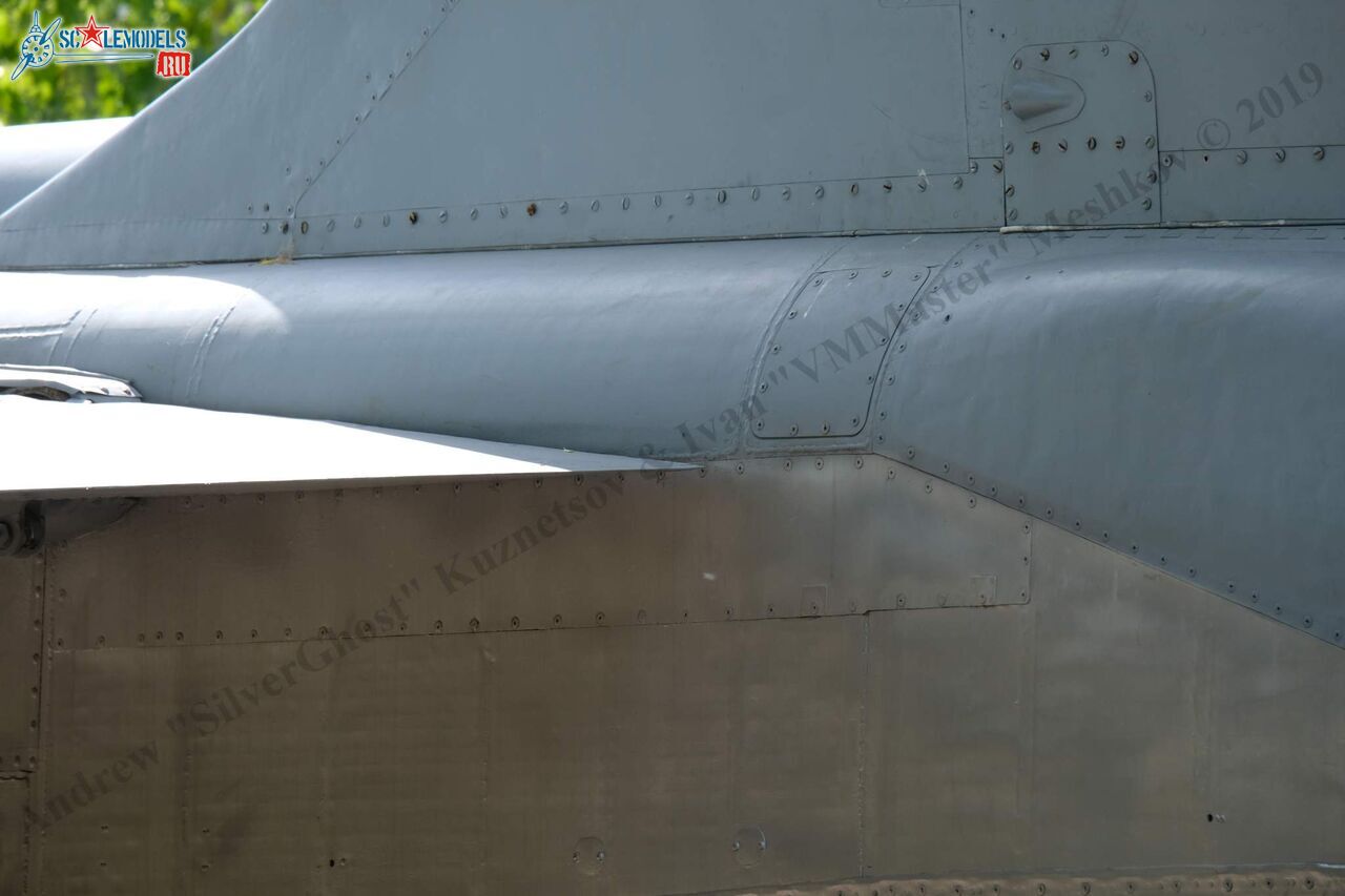 MiG-25RBSh_479.jpg