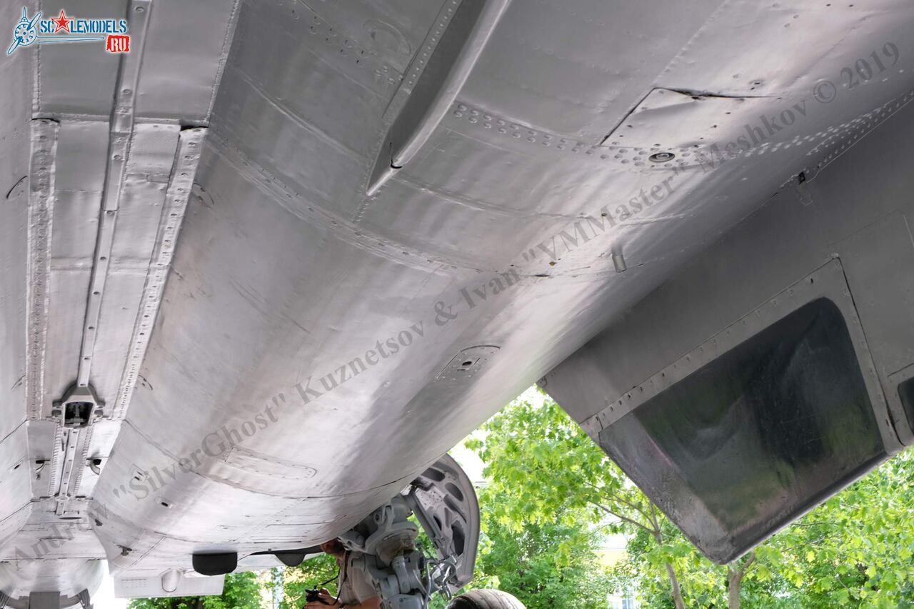 MiG-25RBSh_686.jpg