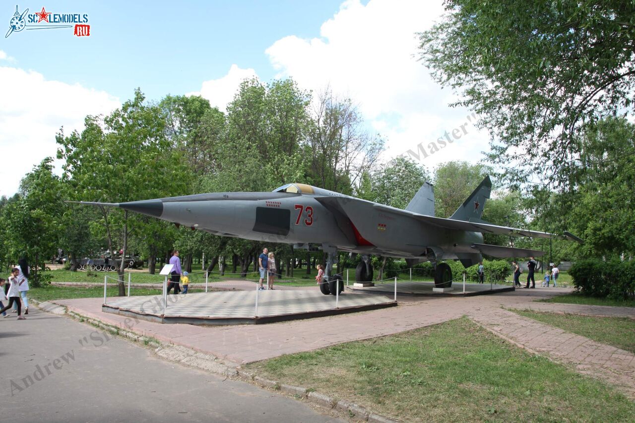MiG-25RBSh_720.jpg