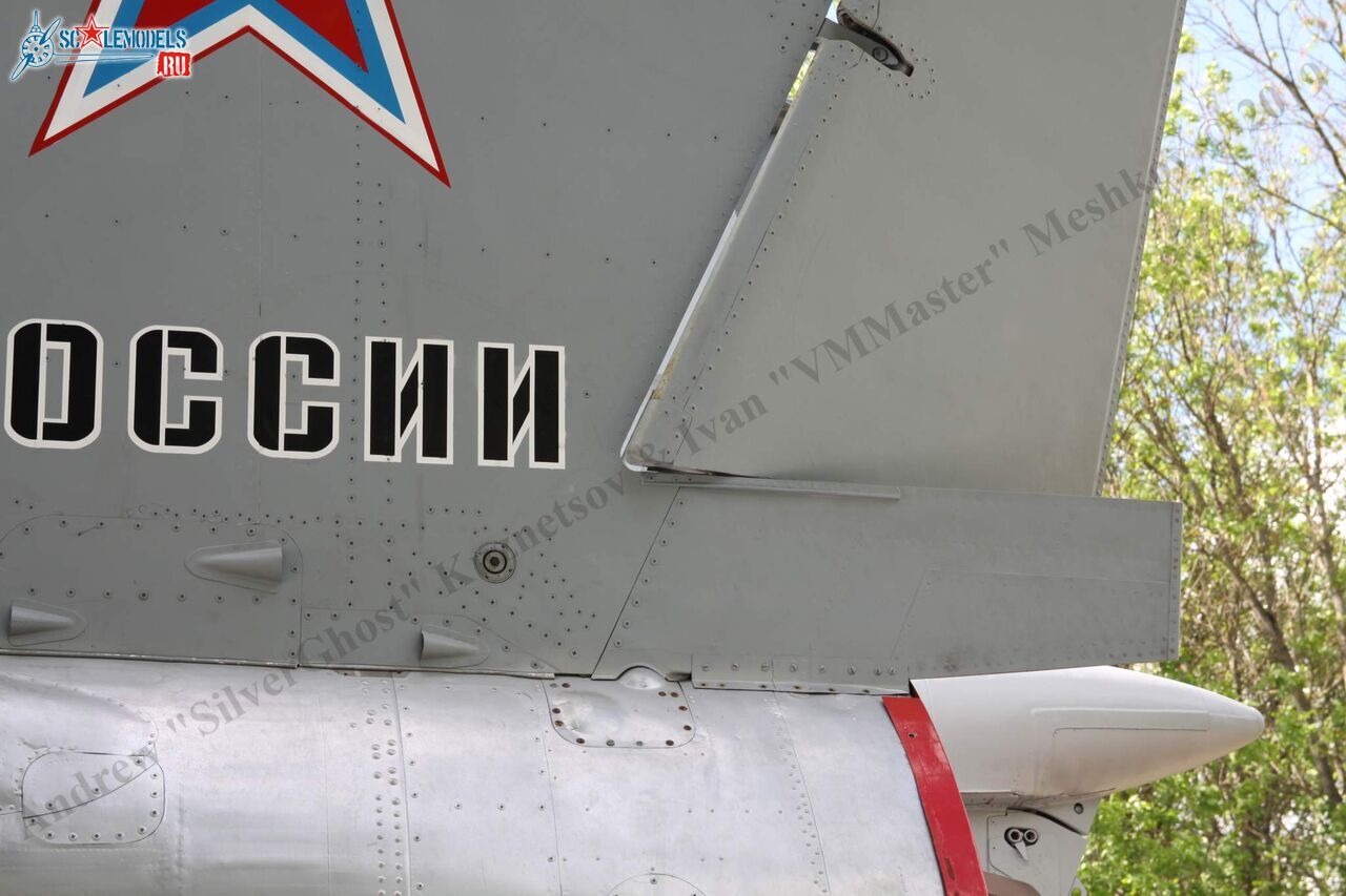 MiG-25RBSh_791.jpg