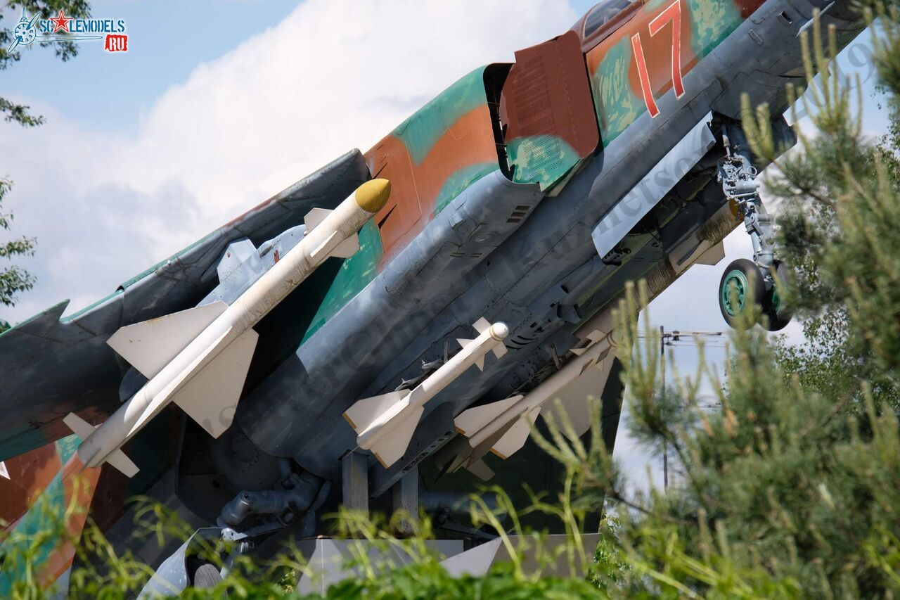 MiG-23MLD_14.jpg