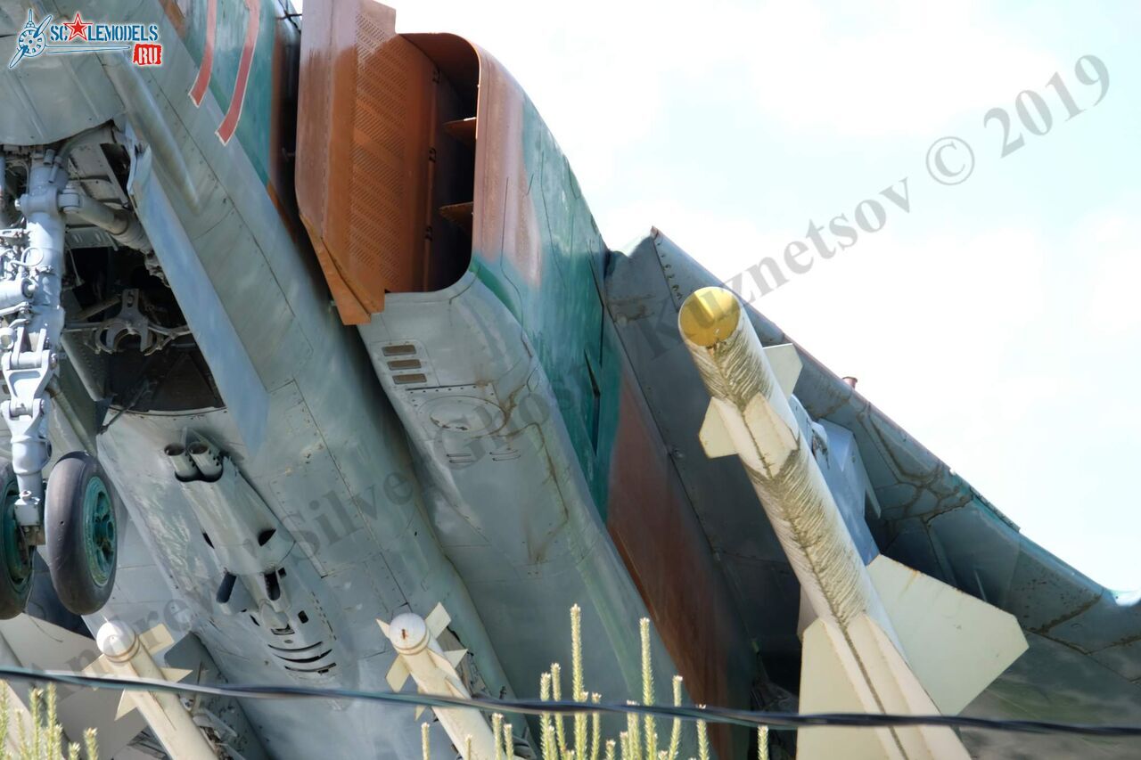 MiG-23MLD_50.jpg