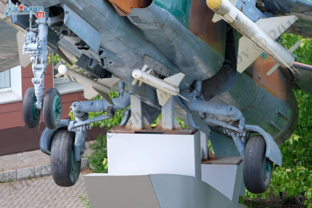 MiG-23MLD_54.jpg