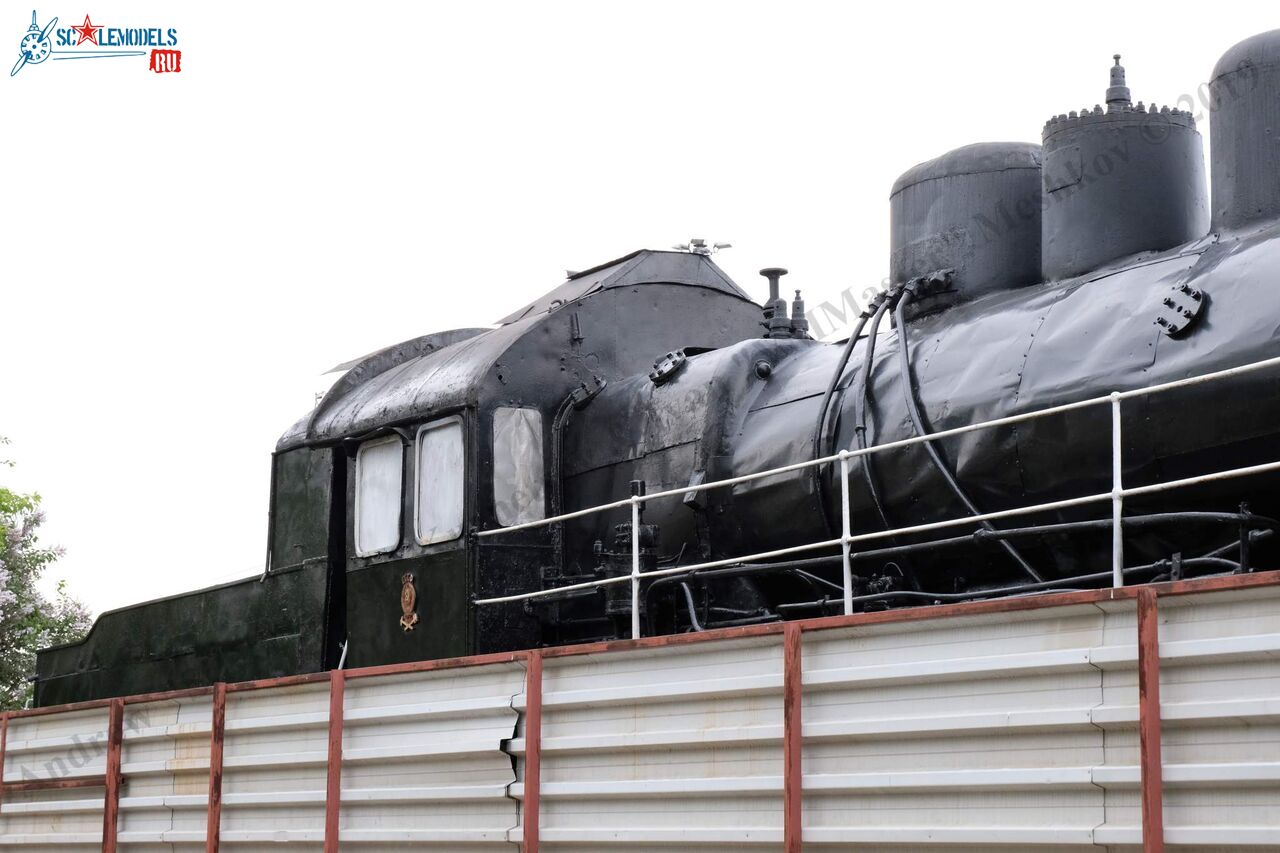 Locomotive_Em725-39_13.jpg