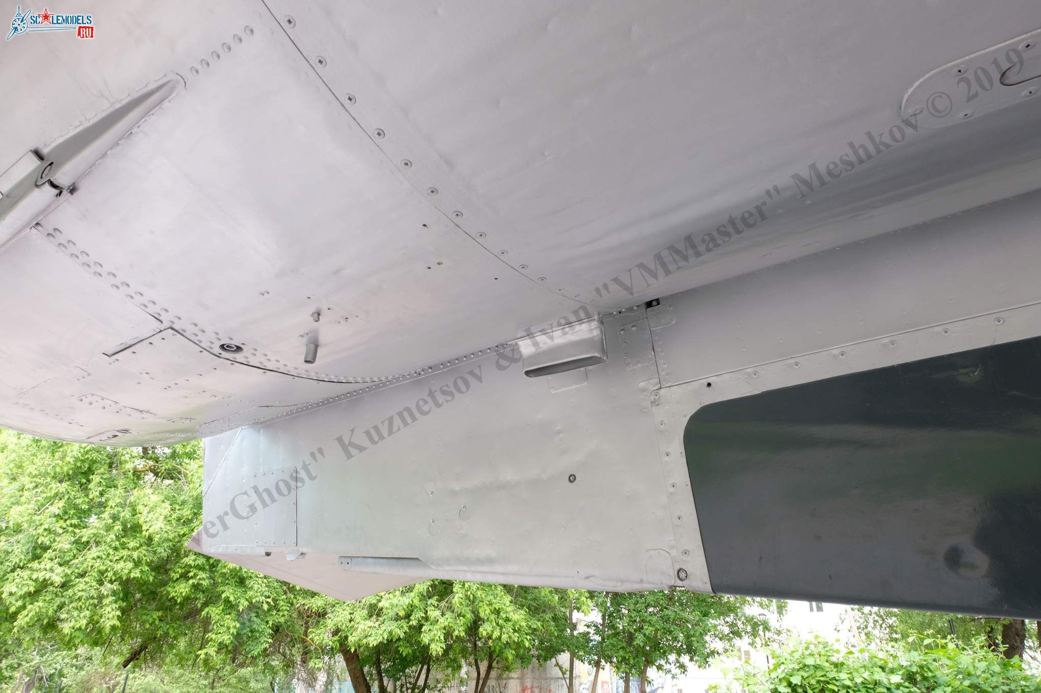 MiG-25RBSh_132.jpg