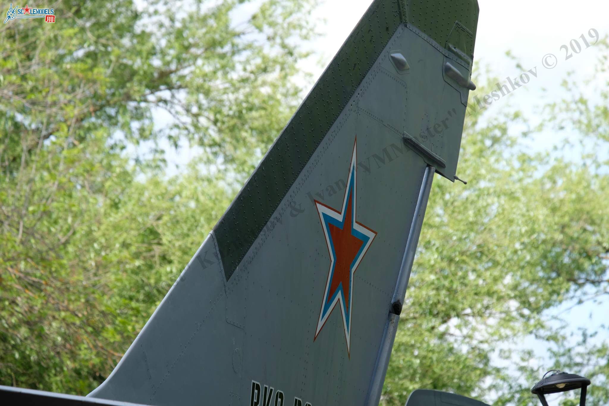 MiG-25RBSh_361.jpg
