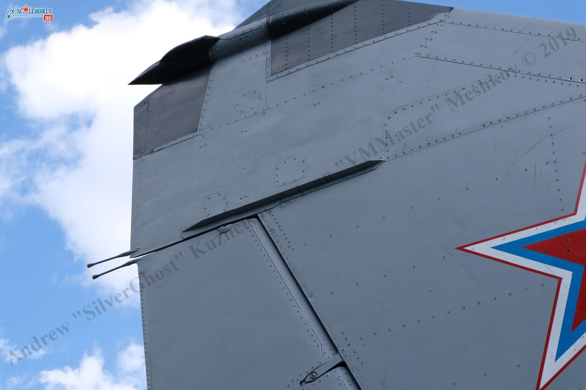 MiG-25RBSh_556.jpg